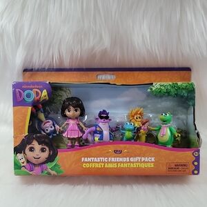 Nickelodeon Dora Fantastic Friends Playset NEW